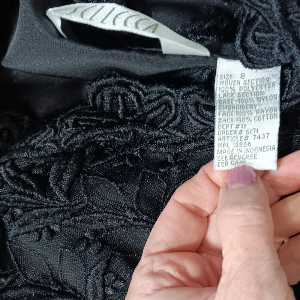 Vintage Black Satin & Lace with white buttons Sellecca brand blouse, size 8 - Picture 9 of 9